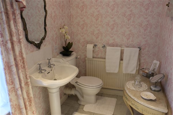 Cathedral View En Suite